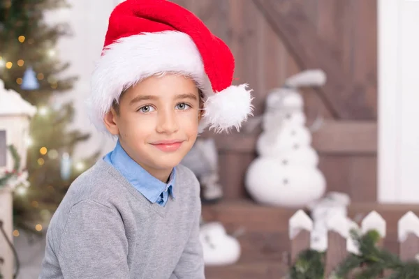 Szczęśliwy, mały chłopiec, Boże Narodzenie — Zdjęcie stockowe