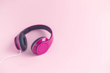 Kulaklıklar en az müzik yaratıcı konsepti