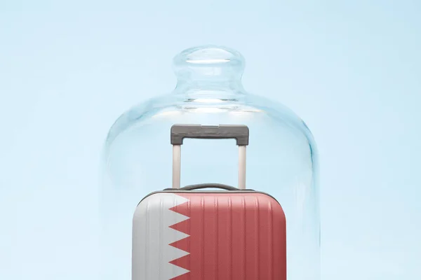 Walizka Projektem Flagi Bahrajnu Kwarantannie Minimalna Kreatywna Koncepcja Ograniczenia Podróży — Zdjęcie stockowe
