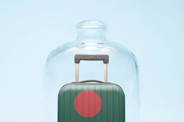 Walizka Flagą Bangladeszu Koncepcji Minimalnego Kreatywnego Ograniczenia Podróży Koronawirusów — Zdjęcie stockowe