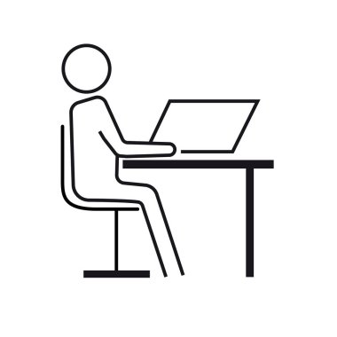 Beyaz bir arka plan üzerinde siyah masada oturan adam