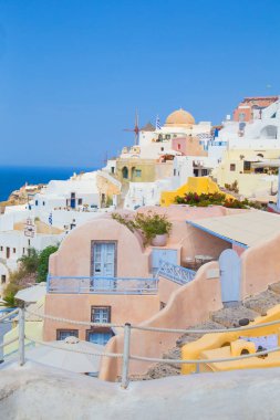 Santorini Adası'nda seyahat