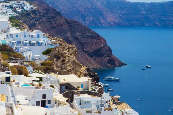 Sevärdheterna i fantastiska Santorini, ön av Saint Irini — Stockfoto