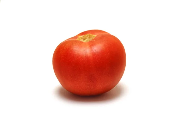 Tomate rouge sur fond blanc — Photo