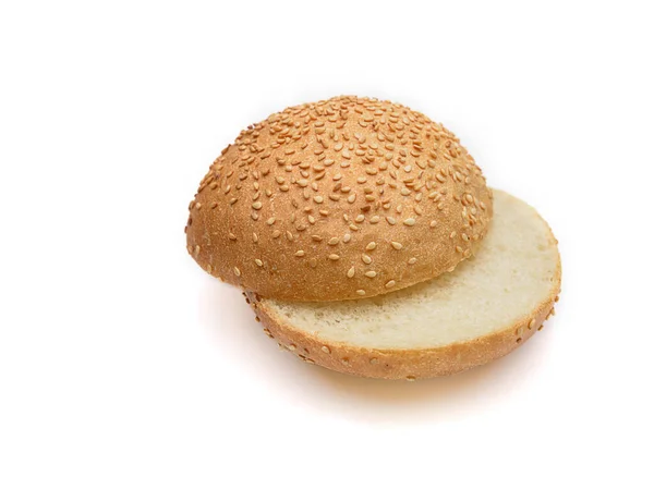 Vers Geurig Broodje Voor Hamburgers Met Sesamzaad Een Witte Achtergrond — Stockfoto