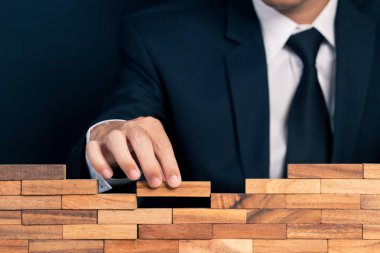 Duvar inşa işadamı