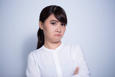 Kadın bir karıştırmayın vardır