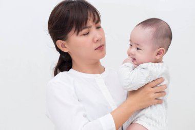 Öfkeli anne oğlu ile konuşmak