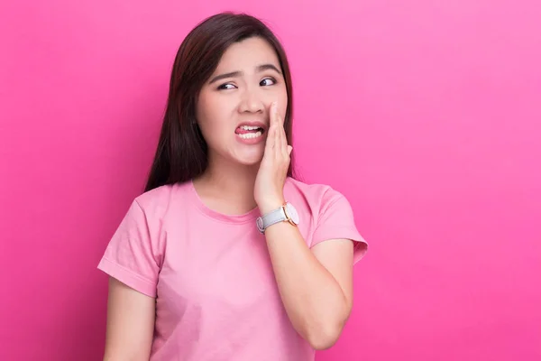 Woman has toothache — Stock Photo, Image