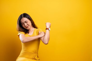 Kadın vücut ağrı vardır