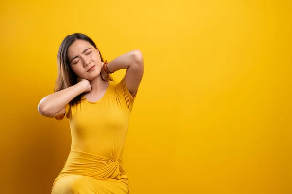 Vrouw heeft lichaam pijn — Stockfoto