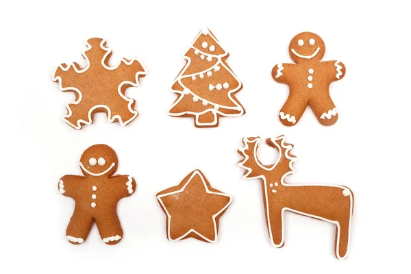 Vánoční zázvor a med soubory cookie na izolované bílém pozadí — Stock fotografie