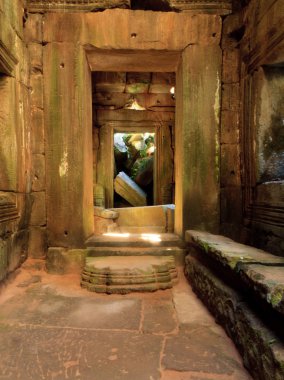 Koridorda bir Ankor Wat Tapınağı