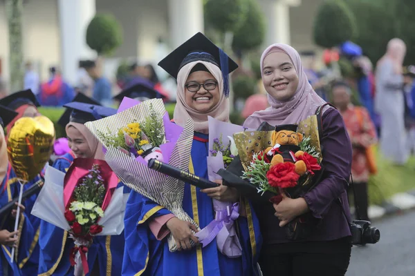 Sintok Kedah Malaysia Cirka Oktober 2019 Asiatiska Universitetsstudenter Firar Examen — Stockfoto