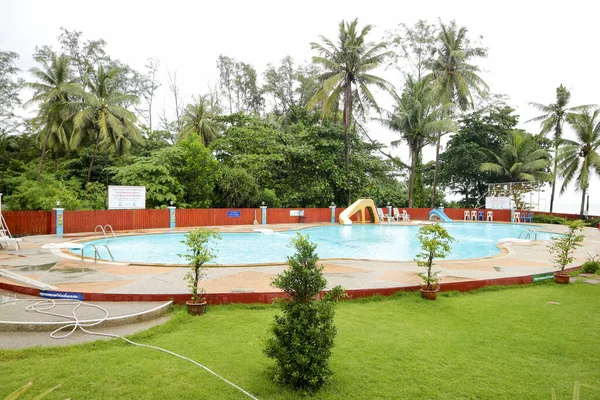 Sakom Tailândia Outubro 2018 Piscina Aman Beach Resort Tailândia — Fotografia de Stock