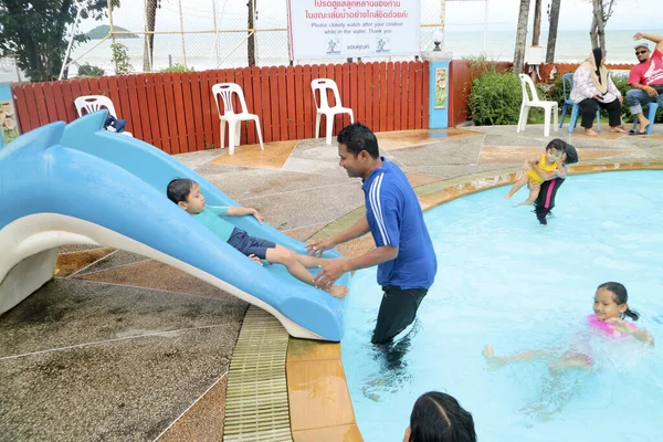 Hatyai Thailand Circa December 2017 Young Happy Children Enjoy Swimming — Stock fotografie