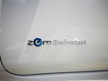 Bukit Tinggi Pahang, Malezya - 24 Julai, 2019: Aurel Sığınak Bentong Pahang 'daki otomobil fuarında Nissan Leaf Electric Car