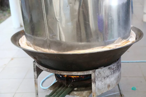 Modern kazanda su ısıtıcısı 