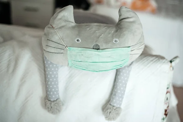 Juguete Divertido Gato Máscara Médica Protegido Contra Virus Corona — Foto de Stock