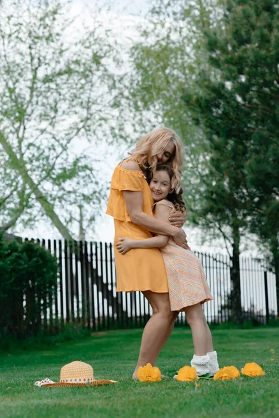 Mãe Filha Verão Conceito Estilo Vida — Fotografia de Stock