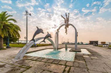 Pitsunda, Abhazya'da, 23 Eylül 2017: Ünlü heykel kompozisyon Pitsunda merkezi kısmında 