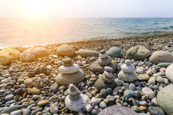 Several Pyramids Stacked Pebbles Beach Sunset — Stock Photo, Image