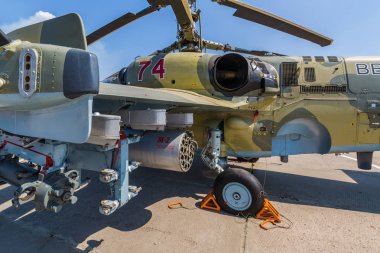 Kadamovskiy eğitim alanı, Rostov bölgesi, Rusya, 26 Ağustos 2017: Uluslararası askeri teknik forum ordu-2017. Helikopter 