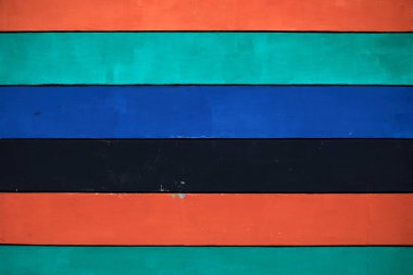 Arkaplan veya arkaplan olarak çok renkli yatay tahtalar