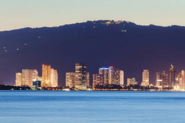 George Town şehir yüksek doğmak dağ ve deniz, Penang Malayisa görünümü oluşturma