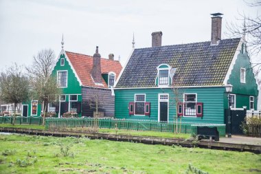  Volendam kışın soğuk yağmur ıslak