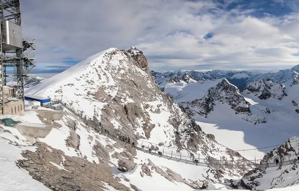 スイス アルプスの雪山ティトリス山の — ストック写真