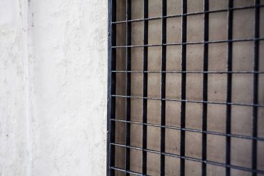 Sokak fotoğrafçılığı nesneleri-dikdörtgen kapısı bulanıklık arka plan ile yakın