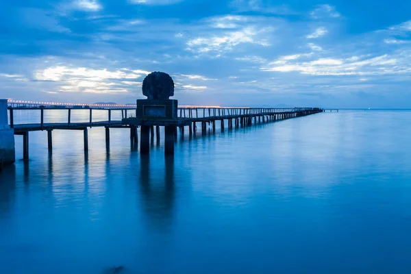 Blaue Stunde Landschaft als Hintergrund — Stockfoto