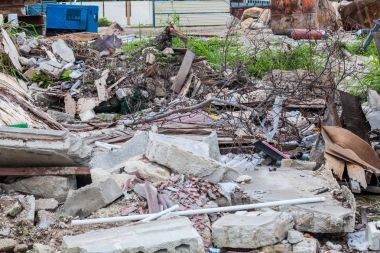 Önemsiz sitesi felaket tsunami, deprem, kasırga ya da tayfun gibi gösteren