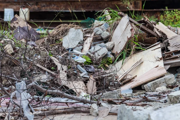 Śmieci lokacji określającą katastrofy tsunami, trzęsienie ziemi, tornado czy tajfun — Zdjęcie stockowe