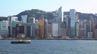 Hong Kong manzarası liman Kowloon taraftan görüldü
