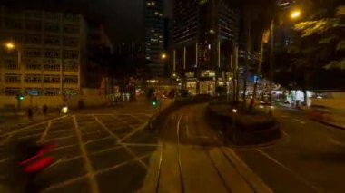 Orta ve Wan Chai arasında çalışan tramvay