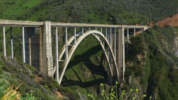 Cars crossing Bridge — Stock Video