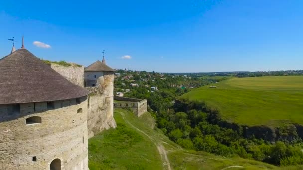 Воздушное видео замка, крепости Украины — стоковое видео
