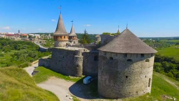 Luftbild der Burg, Festung in der Ukraine — Stockvideo