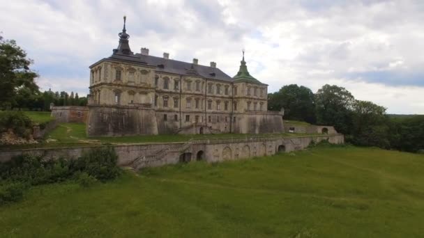 Luchtfoto van Pidhorodetsky kasteel in Lviv region, Oekraïne — Stockvideo