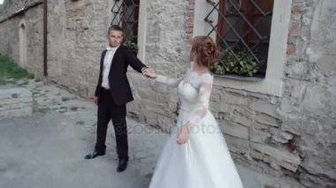 Gelin ve Damat Düğün dansı açık 4k