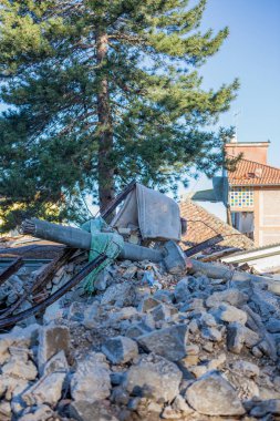 Amatör, Lazio, İtalya 24 Ağustos 2016. Deprem merkezi İtalya richter ölçeğine göre büyüklüğü 6,5 ölçekli. Yıkıcı gücünü.