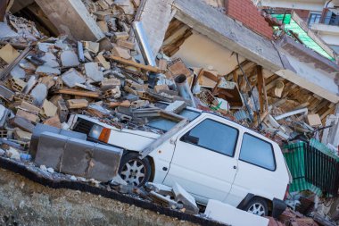 Deprem merkezi İtalya 24 Ağustos 2016. Amatör