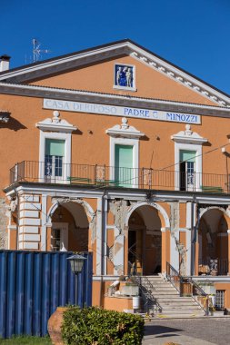 Amatör, Lazio, İtalya 24 Ağustos 2016. Deprem merkezi İtalya richter ölçeğine göre büyüklüğü 6,5 ölçekli. Yıkıcı gücünü.