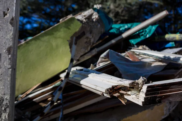 Amatör, Lazio, İtalya 24 Ağustos 2016. Deprem merkezi İtalya richter ölçeğine göre büyüklüğü 6,5 ölçekli. Yıkıcı gücünü.