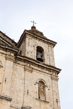 Castel di Sangro, Abruzzo, İtalya. Santa Maria Bazilikası