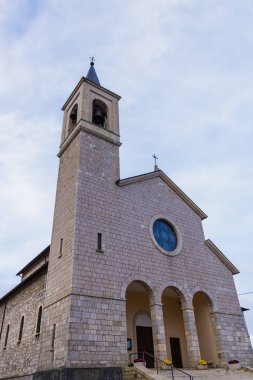 Kilise Santa Maria Assunta, Roccaraso, Abruzzo, İtalya. Ev