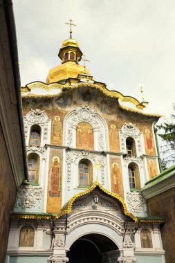 Kiev, Ukrayna - 19 Ağustos 2016 - Kiev Pechersk Lavra ya da Kiev Pechersk Lavra (Kyievo-Pechers'ka lavra, Kiev Pechersk Lavra eski beyaz manastırda. Ortodoks Hıristiyan manastır