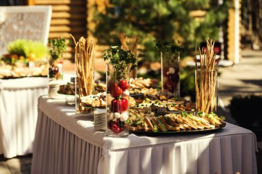 büfe masa, kanepe somon, sandviç, atıştırmalıklar, tatil tablo, dilimlenmiş, kutlama, fourchette, catering, sofra, Restoran